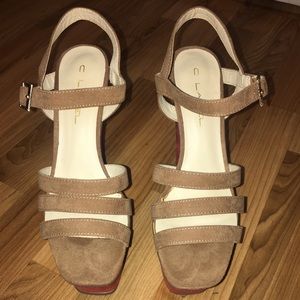Nasty Gal Wedged sandals Size 8